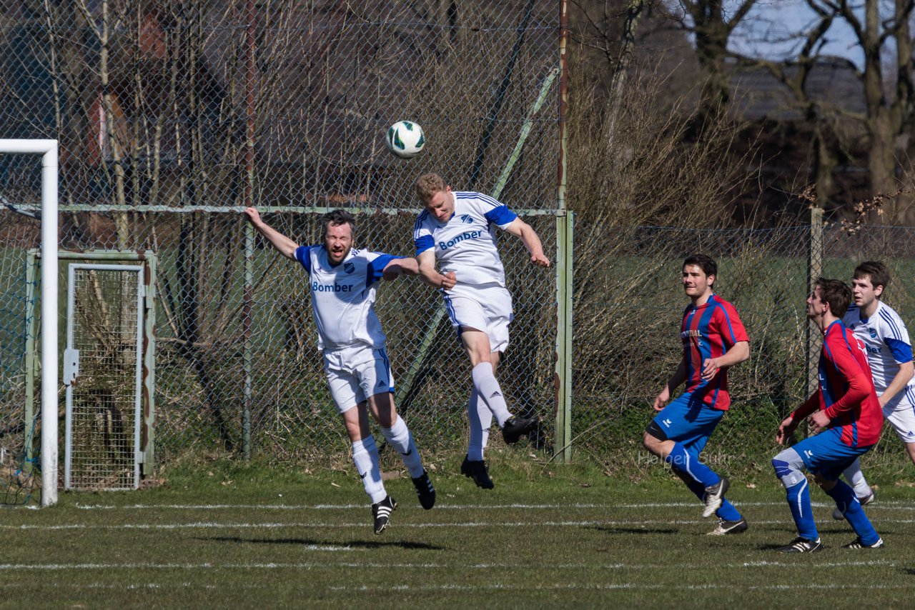 Bild 132 - Herren TSV Wiemersdorf - TuS Hartenholm III : Ergebnis: 2:1